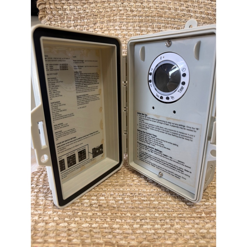 GE Heavy Duty Digital Time Switch NEMA 3R Indoor Outdoor 120-277V Gray 15132